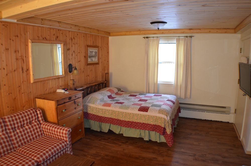 Curriers Lakeview Lodge Rice Lake Extérieur photo